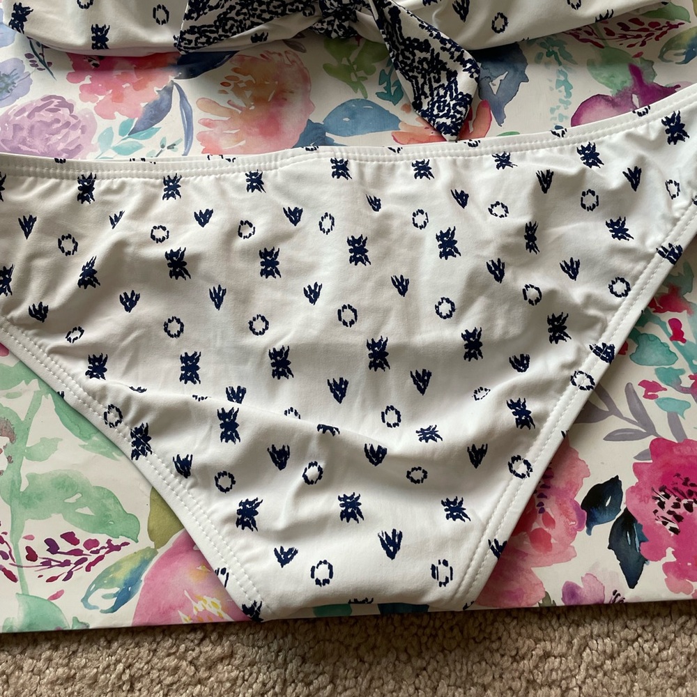 Splendid bikini set - Picture 9 of 10